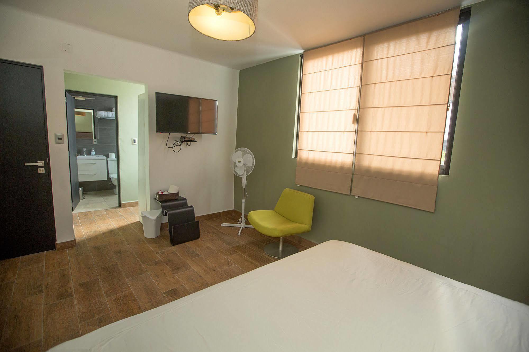 Suites Condesa Kota Meksiko Bagian luar foto